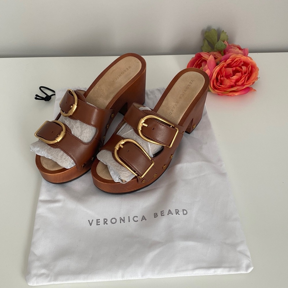 Brand New Veronica Beard Leather Clog Sandal Size 8.5